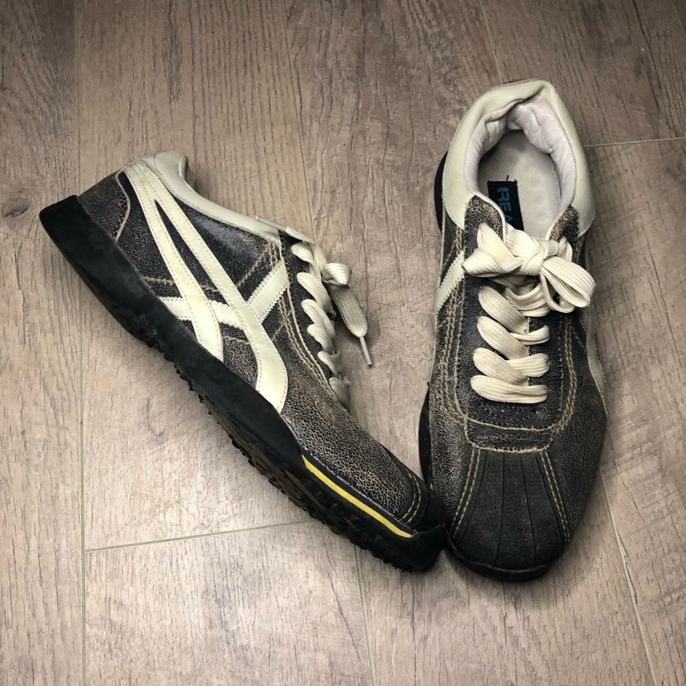 Reaction Sneakers Size 11